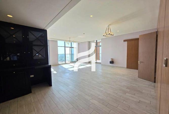 122016870 - Property Main Image