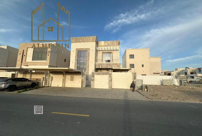 131548001 - Property Image 2