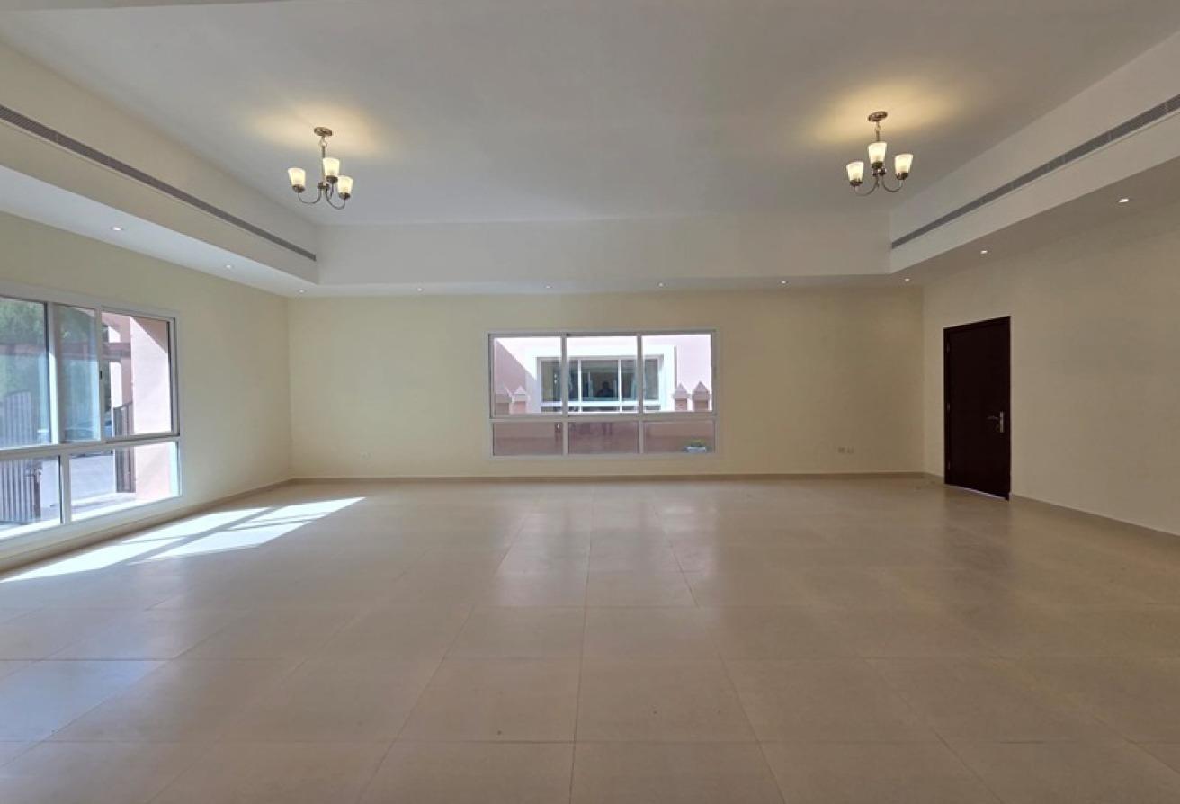 Beautiful Big Villa I Small Compound I 2 Kitchens photo 5