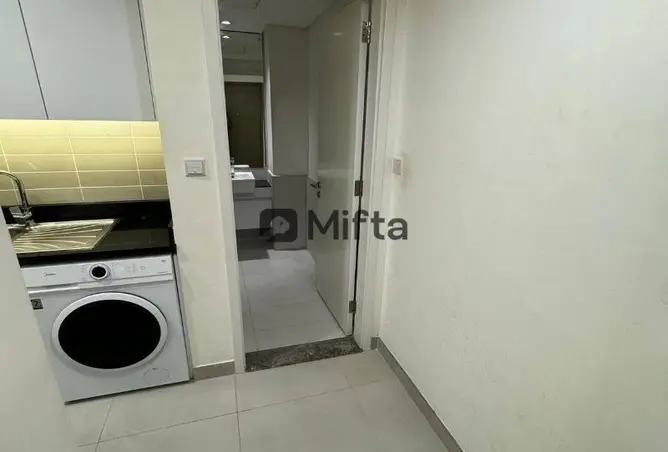 102013532 - Property Image 2