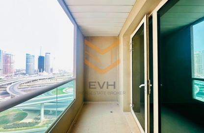 Apartment - 1 - 2 for rent in Manchester Tower - Dubai Marina - Dubai