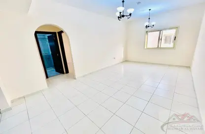 Apartment - 1 Bedroom - 2 Bathrooms for rent in Muwaileh 29 Building - Muwaileh - Sharjah