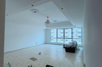 Apartment - 2 Bedrooms - 4 Bathrooms for rent in Al Dana Tower - Al Majaz 3 - Al Majaz - Sharjah