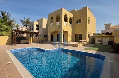 دوبلكس - 4 غرف نوم - 5 حمامات للايجار في فلل قرية الحمرا - قرية الحمرا - رأس الخيمة