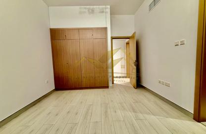 Apartment - 2 Bedrooms - 3 Bathrooms for rent in Haas Building - Jumeirah Garden City - Al Satwa - Dubai