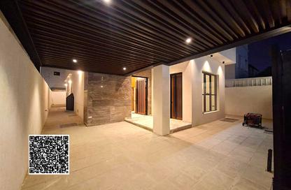 Villa - 5 Bedrooms - 7 Bathrooms for sale in Al Mowaihat 2 - Al Mowaihat - Ajman Villa - 5 Bedrooms - 7 Bathrooms for sale in Al Mowaihat 2 - Al Mowaihat - Ajman