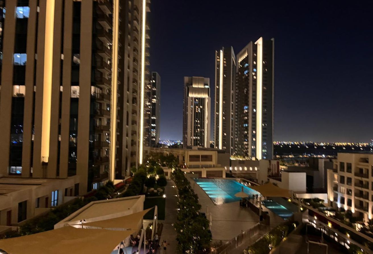 1BR WITH BALCONY| FULLY FURNISHED | AVAILABLE NOW
