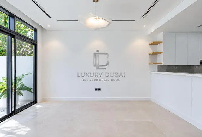 155570558 - Property Image 2