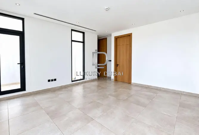 155570558 - Property Image 3