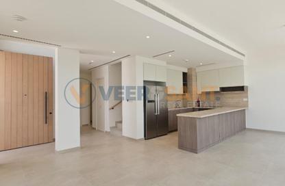 Villa - 4 Bedrooms - 5 Bathrooms for rent in Mudon Al Ranim 1 - Mudon - Dubai