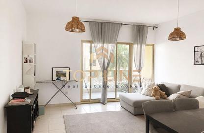 Apartment - 1 - 1 for rent in Al Dhafra 4 - Al Dhafra - Greens - Dubai Apartment - 1 - 1 for rent in Al Dhafra 4 - Al Dhafra - Greens - Dubai