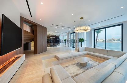 Villa - 4 Bedrooms - 5 Bathrooms for rent in Garden Homes Frond F - Garden Homes - Palm Jumeirah - Dubai Villa - 4 Bedrooms - 5 Bathrooms for rent in Garden Homes Frond F - Garden Homes - Palm Jumeirah - Dubai