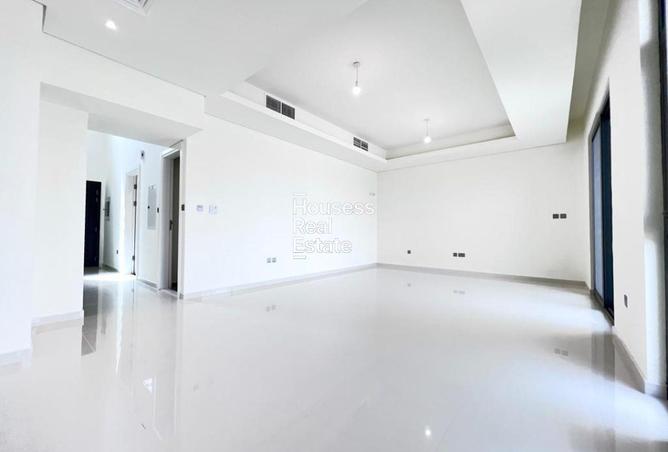 106390841 - Property Image 3