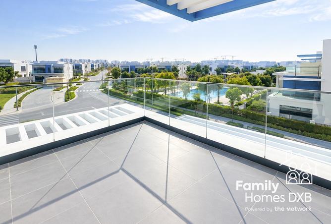 Vacant Now | Directly Facing Pool | Viewable Today photo 3
