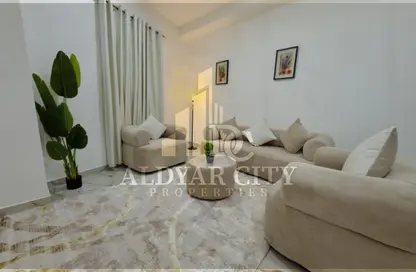 Apartment - 1 Bedroom - 2 Bathrooms for rent in Al Rashidiya Towers - Al Rashidiya - Ajman Downtown - Ajman