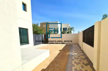 تاون هاوس - 3 غرف نوم - 4 حمامات للايجار في مدينة الشارقة المستدامة - الشارقة