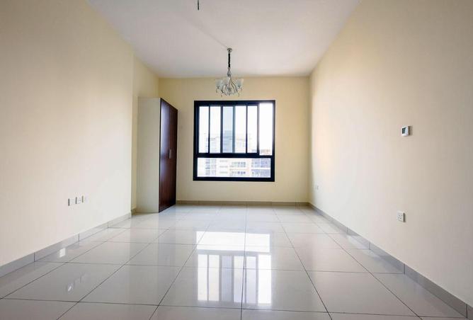 83213606 - Property Image 3