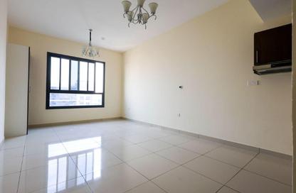 Apartment - Studio - 1 Bathroom for rent in Etlala Residence 2 - Dubai Land Residence Complex - Dubai Land - Dubai