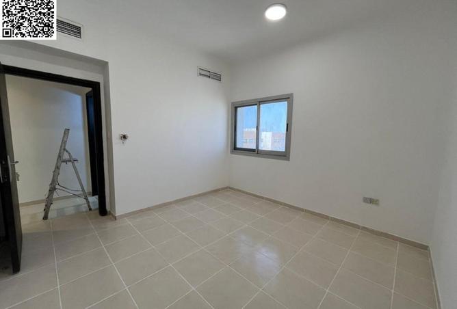 100400819 - Property Image 3