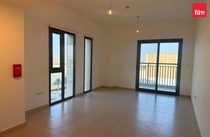Apartment - 1 Bedroom - 1 Bathroom for rent in Hayat Boulevard 1A - Hayat Boulevard 1 - Hayat Boulevard - Town Square - Dubai