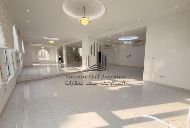 57792017 - Property Image 2