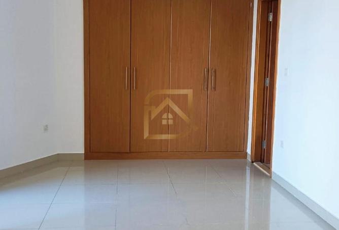 100871220 - Property Image 2