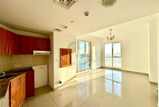 100871220 - Property Image 3