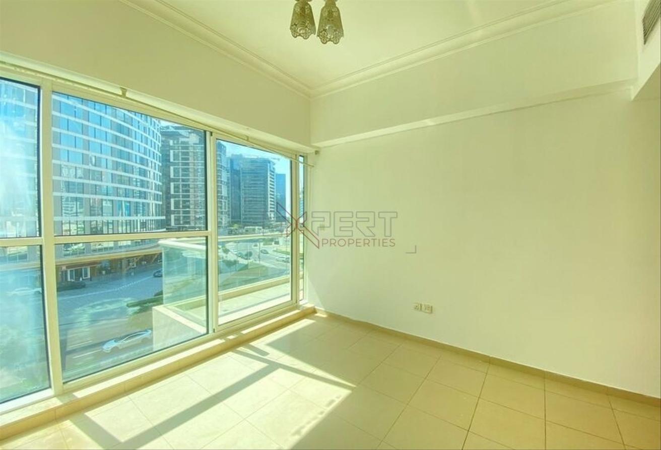 Modern Living Space | Business Bay Address photo 8