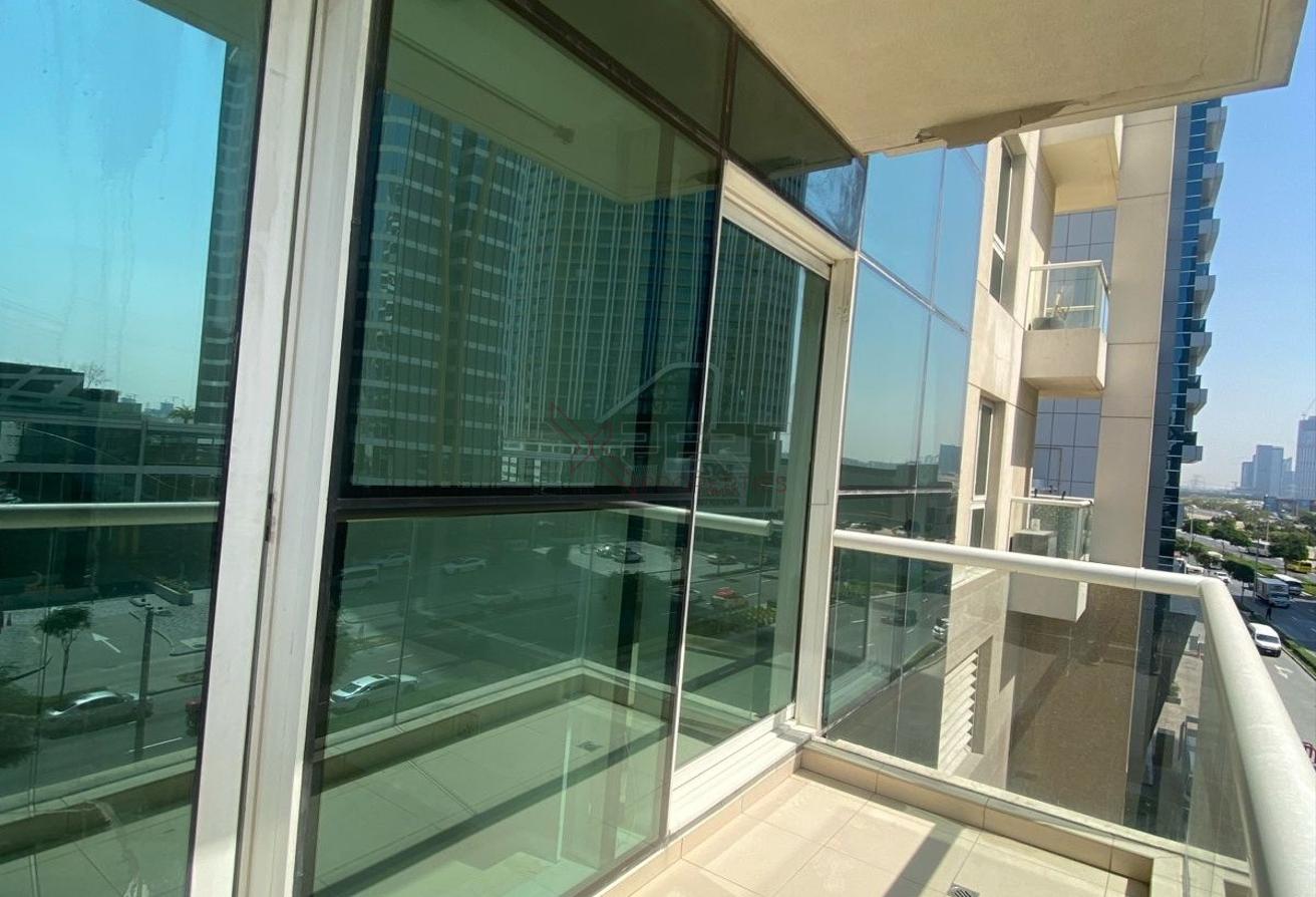 Modern Living Space | Business Bay Address photo 11
