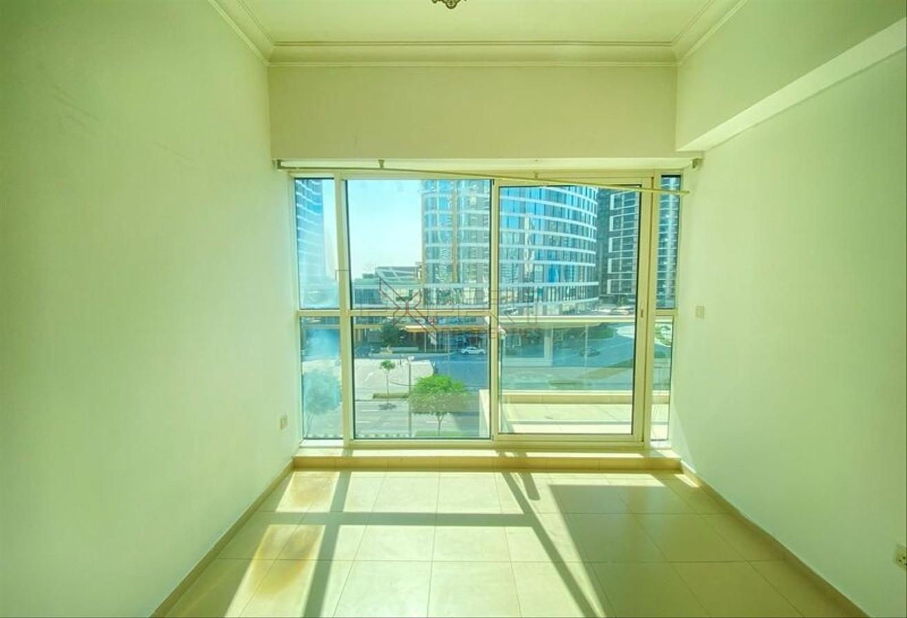 Modern Living Space | Business Bay Address photo 6