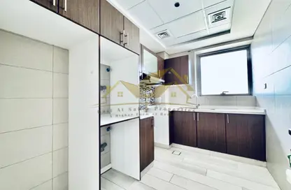 Apartment - 2 Bedrooms - 3 Bathrooms for rent in Jumeirah Garden City - Al Satwa - Dubai