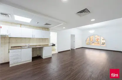 شقة - غرفة نوم - 2 حمامات للبيع في روز2 - حدائق الإمارات 1 - قرية جميرا الدائرية - دبي شقة - غرفة نوم - 2 حمامات للبيع في روز2 - حدائق الإمارات 1 - قرية جميرا الدائرية - دبي