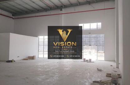Show Room - Studio - 1 Bathroom for rent in Umm Al Thuoob - Umm Al Quwain