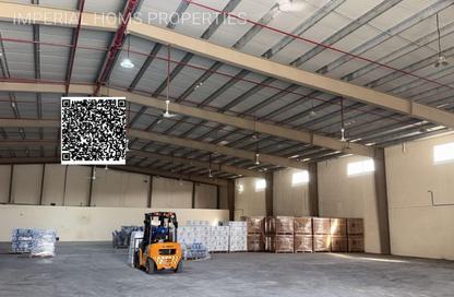 Warehouse - Studio - 3 Bathrooms for rent in Umm Al Thuoob - Umm Al Quwain