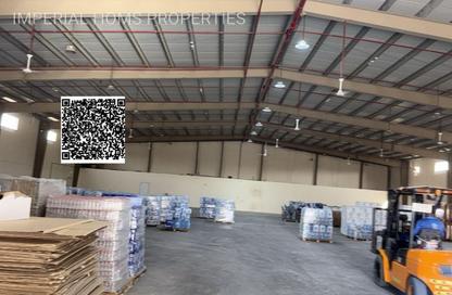Warehouse - Studio - 3 Bathrooms for rent in Umm Al Thuoob - Umm Al Quwain