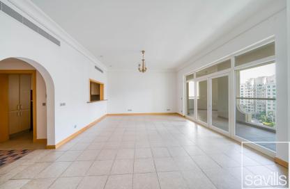 Apartment - 2 - 3 for rent in Al Khushkar - Shoreline Apartments - Palm Jumeirah - Dubai