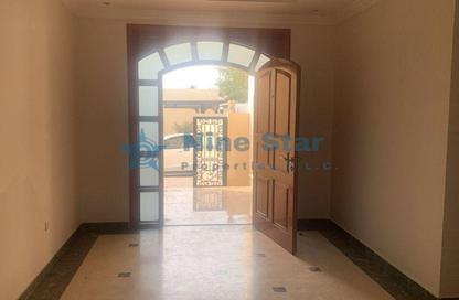 Villa - 4 Bedrooms - 5 Bathrooms for rent in Umm Suqeim 2 Villas - Umm Suqeim 2 - Umm Suqeim - Dubai