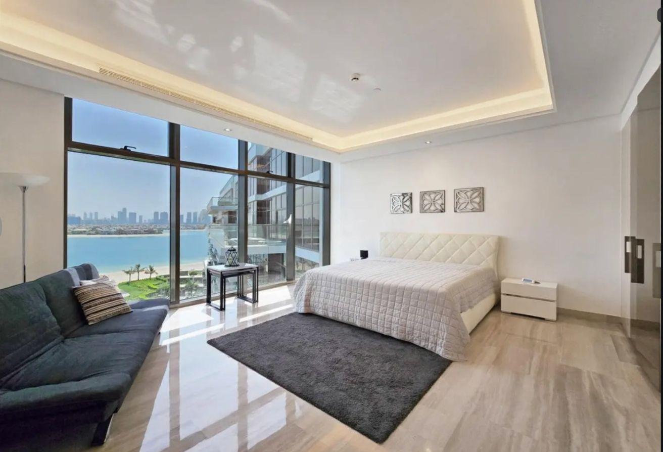 4BR Furnished | Beach Access | Penthouse Duplex photo 4