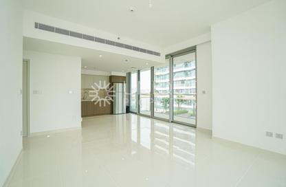 شقة - 2 غرف نوم - 2 حمامات للايجار في برج Beach Isle 1 - بيتش آيل - إعمار بيتشفرونت - دبي هاربور - دبي شقة - 2 غرف نوم - 2 حمامات للايجار في برج Beach Isle 1 - بيتش آيل - إعمار بيتشفرونت - دبي هاربور - دبي