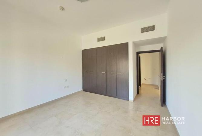 54927690 - صورة العقار 2