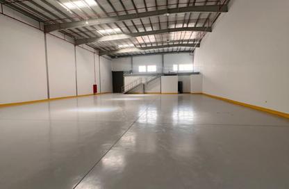 Warehouse - Studio - 1 for rent in Umm Al Thuoob - Umm Al Quwain
