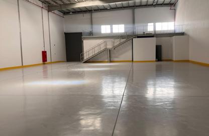 Warehouse - Studio - 1 for rent in Umm Al Thuoob - Umm Al Quwain