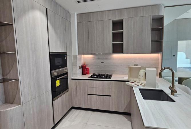 102206163 - Property Image 2