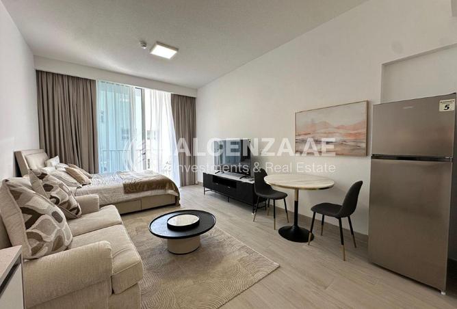 70290918 - Property Image 2