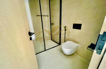 Apartment - 1 Bedroom - 2 Bathrooms for rent in Jumeirah Garden City - Al Satwa - Dubai