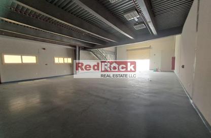 Warehouse - Studio - 1 Bathroom for rent in Al Sajaa Industrial - Al Sajaa - Sharjah