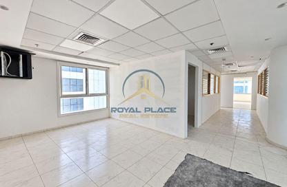 Office Space - Studio - 1 for rent in Al Ghanim 3 - Al Muraqqabat - Deira - Dubai