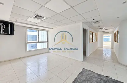 Office Space - Studio - 1 Bathroom for rent in Al Ghanim 3 - Al Muraqqabat - Deira - Dubai