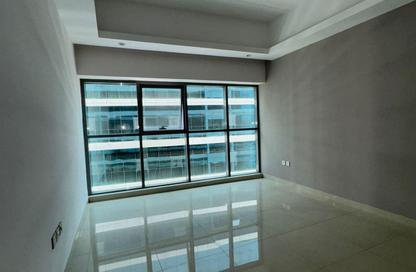 Apartment - 2 Bedrooms - 3 Bathrooms for sale in Gulfa Towers - Al Rashidiya 1 - Al Rashidiya - Ajman
