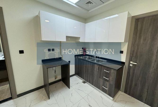 61302111 - Property Image 2